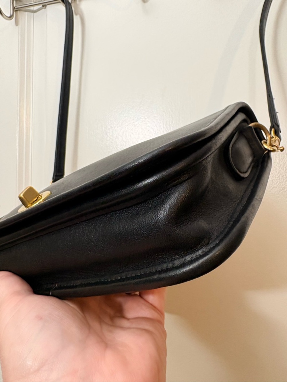 1998 Coach Pocket Purse #9755 Vintage Crossbody - Picture 7 of 16